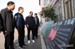 义煤千秋煤矿：党史学习教育板报“画”心声