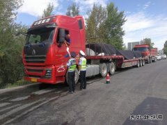 哈巴河执法大队： 持续开展路警联合治超、确保道路安全畅通