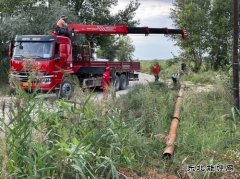 阿勒泰执法支队：兵地联动执法   路域环境再提升